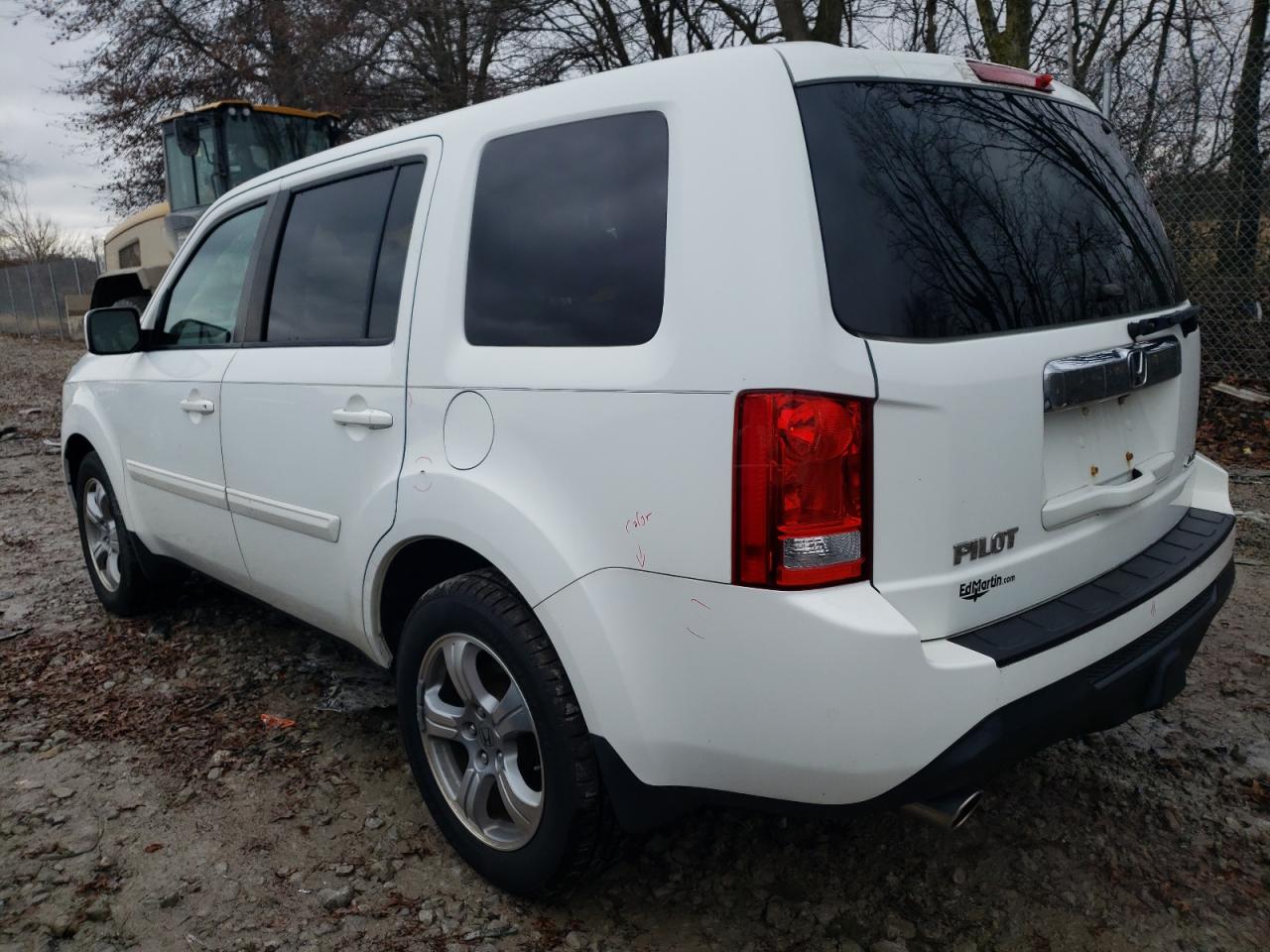 Изображение 2 2015 HONDA PILOT EX 2015 с VIN 5FNYF4H45FB045607