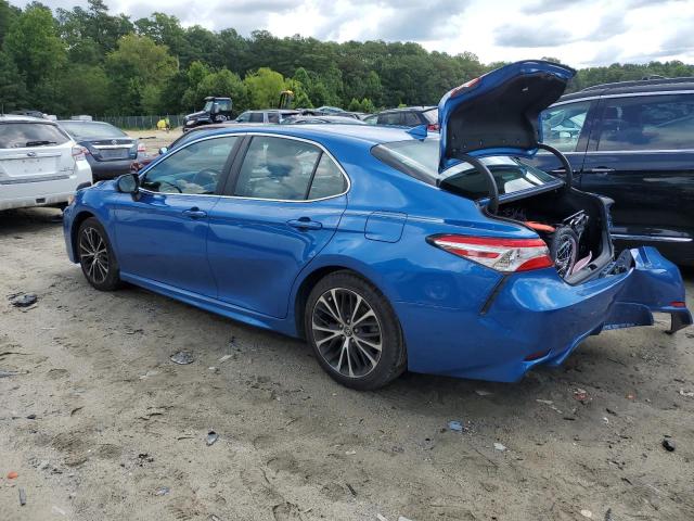 Obraz 2 z 2020 TOYOTA CAMRY SE 2020 z VIN 4T1G11AK9LU327698