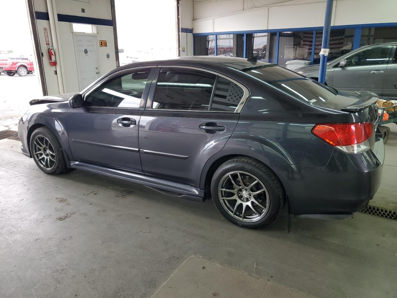 Изображение 2 2012 SUBARU LEGACY 3.6R LIMITED 2012 с VIN 4S3BMDL6XC2015313