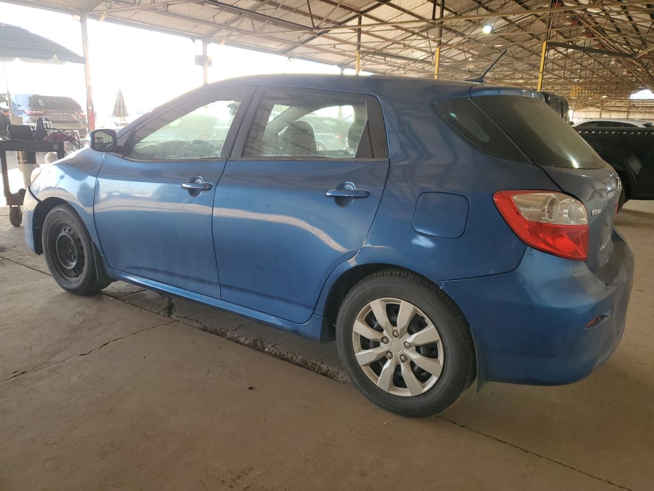 Image 2 of 2009 TOYOTA COROLLA MATRIX  2009 with VIN 2T1KU40E49C023218