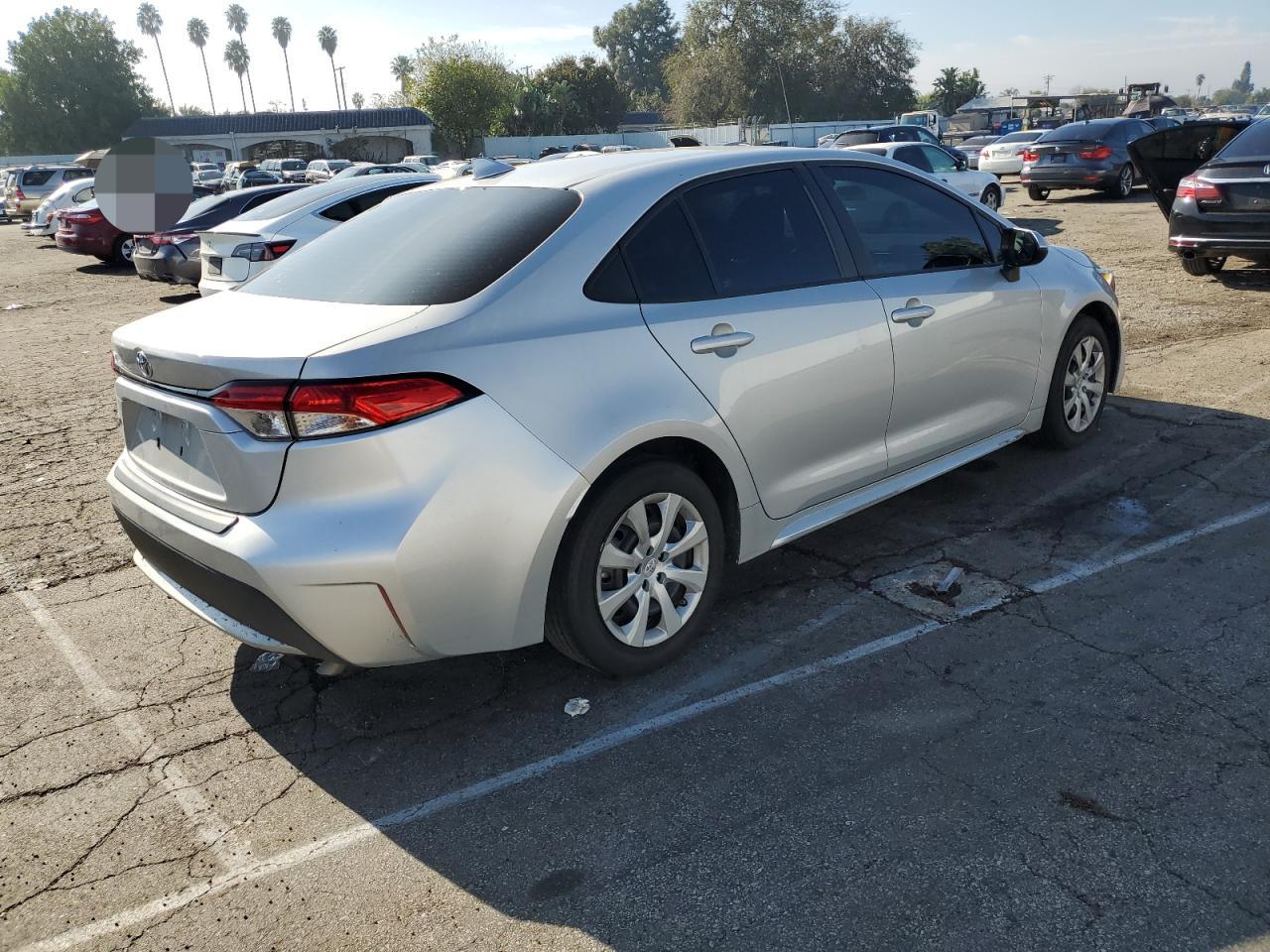 Изображение 3 2021 TOYOTA COROLLA LE 2021 с VIN 5YFEPMAE6MP178655