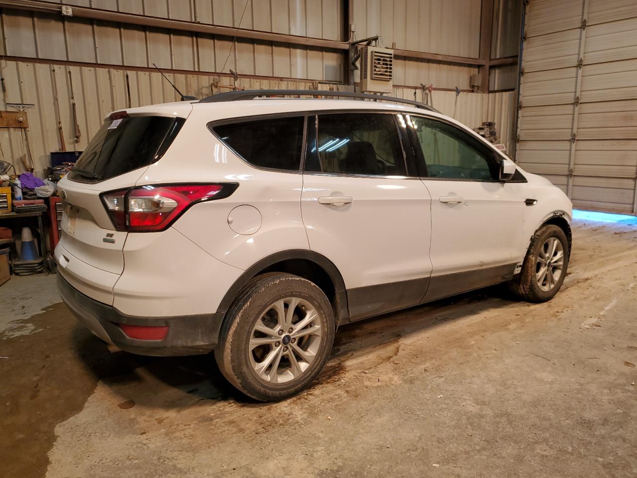 Изображение 3 2017 FORD ESCAPE SE 2017 с VIN 1FMCU0GD3HUD94717