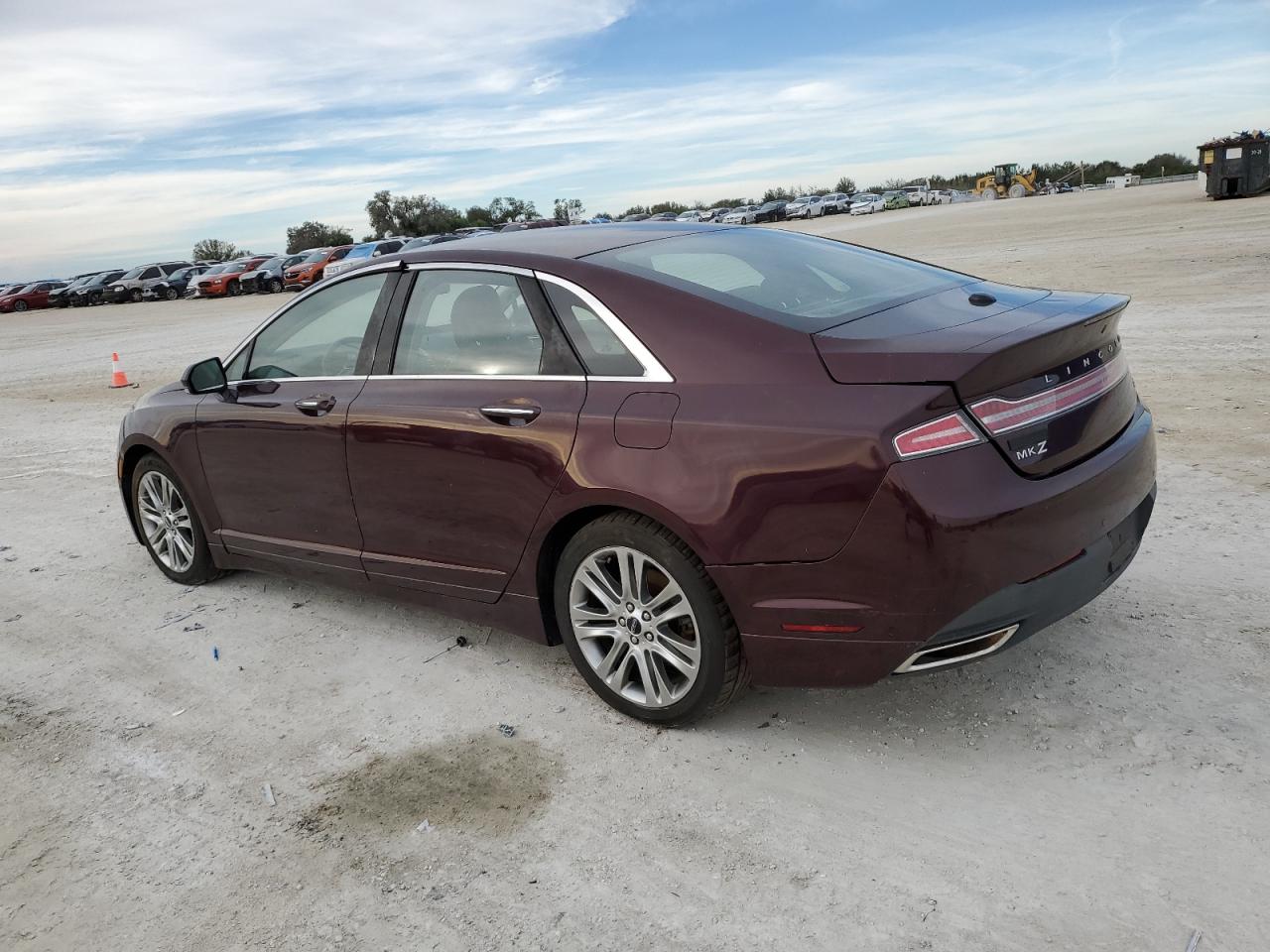 Изображение 2 2013 LINCOLN MKZ HYBRID 2013 с VIN 3LN6L2LU8DR816371