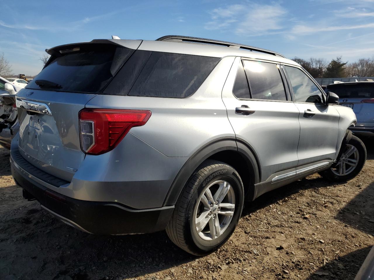 Image 3 of 2020 FORD EXPLORER XLT 2020 with VIN 1FMSK8DHXLGC46319
