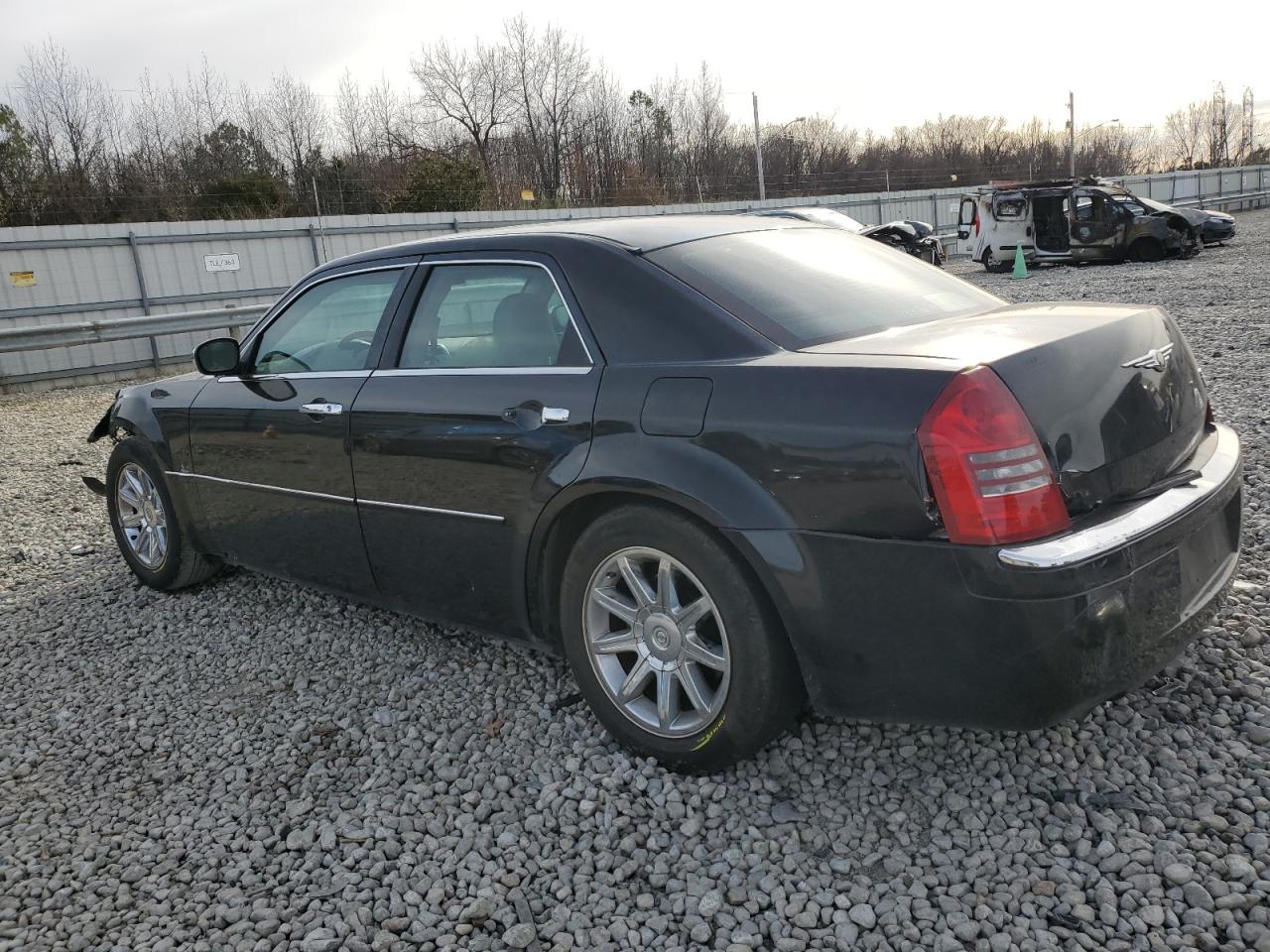 Obraz 2 z 2005 CHRYSLER 300C  2005 z VIN 2C3JA63H35H672681