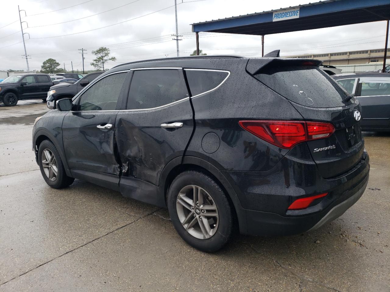 Image 2 of 2018 HYUNDAI SANTA FE SPORT  2018 with VIN 5XYZUDLB5JG543341