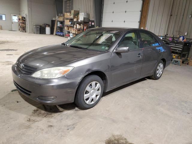 Image 1 of 2004 TOYOTA CAMRY LE 2004 with VIN 4T1BE32K04U790145