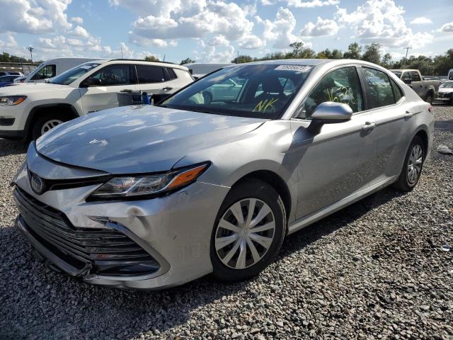Image 1 of 2022 TOYOTA CAMRY LE 2022 with VIN 4T1C31AK1NU583409