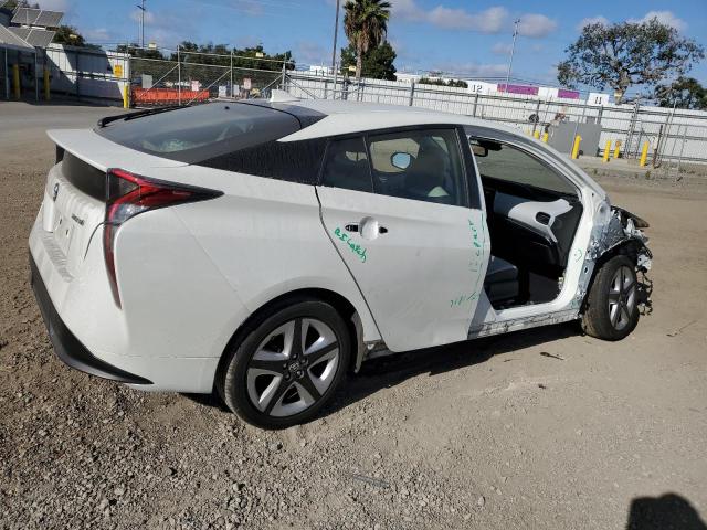 Image 3 of 2017 TOYOTA PRIUS  2017 with VIN JTDKARFUXH3032307