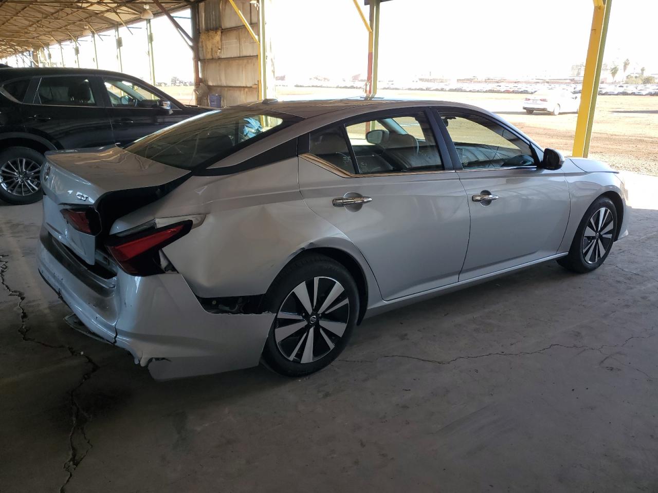 Изображение 3 2021 NISSAN ALTIMA SV 2021 с VIN 1N4BL4DV1MN349888