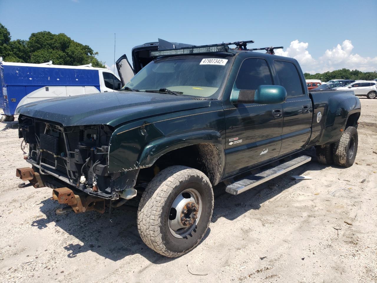 Изображение 1 2003 CHEVROLET SILVERADO C3500 2003 с VIN 1GCJC33143F240378