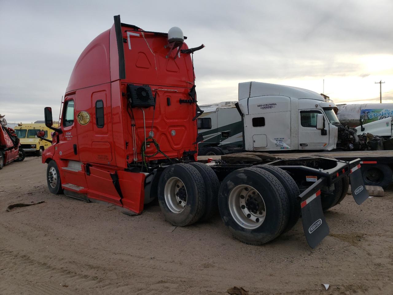Obraz 3 z 2023 FREIGHTLINER CASCADIA 126  2023 z VIN 3AKJHHDR3PSNV0836