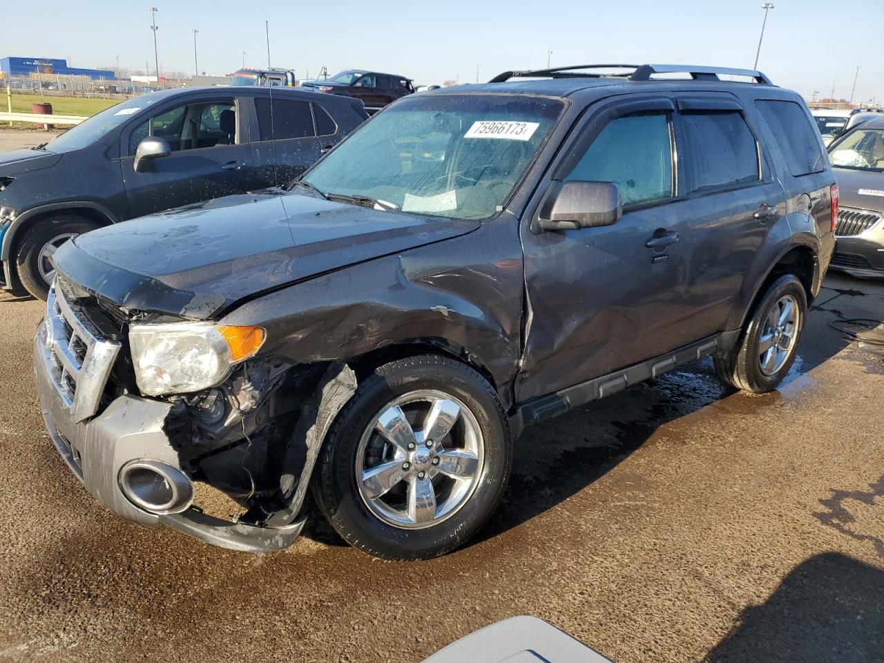 Image 1 of 2010 FORD ESCAPE LIMITED 2010 with VIN 1FMCU0EG8AKC82901
