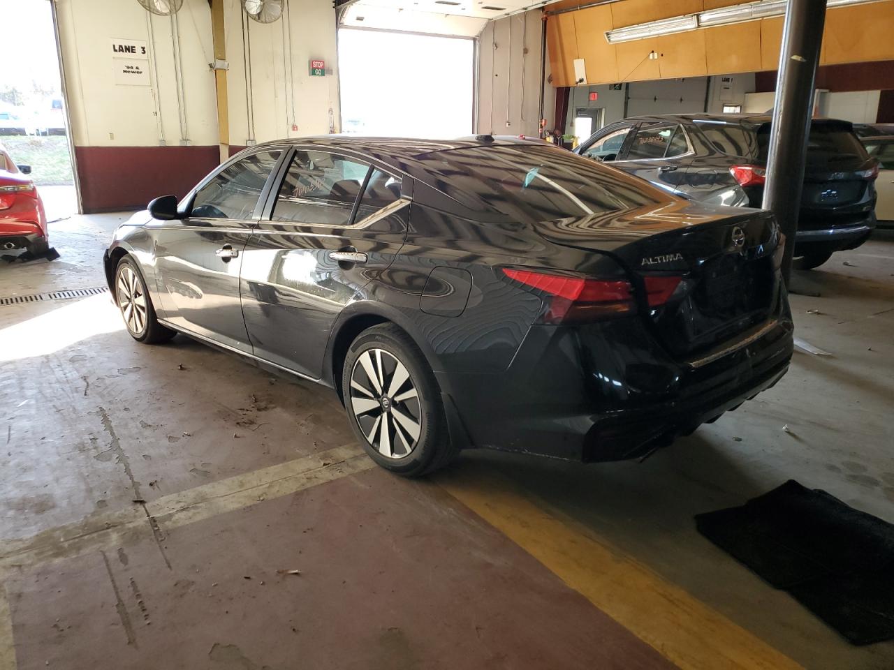 Obraz 2 z 2021 NISSAN ALTIMA SV 2021 z VIN 1N4BL4DV0MN303825