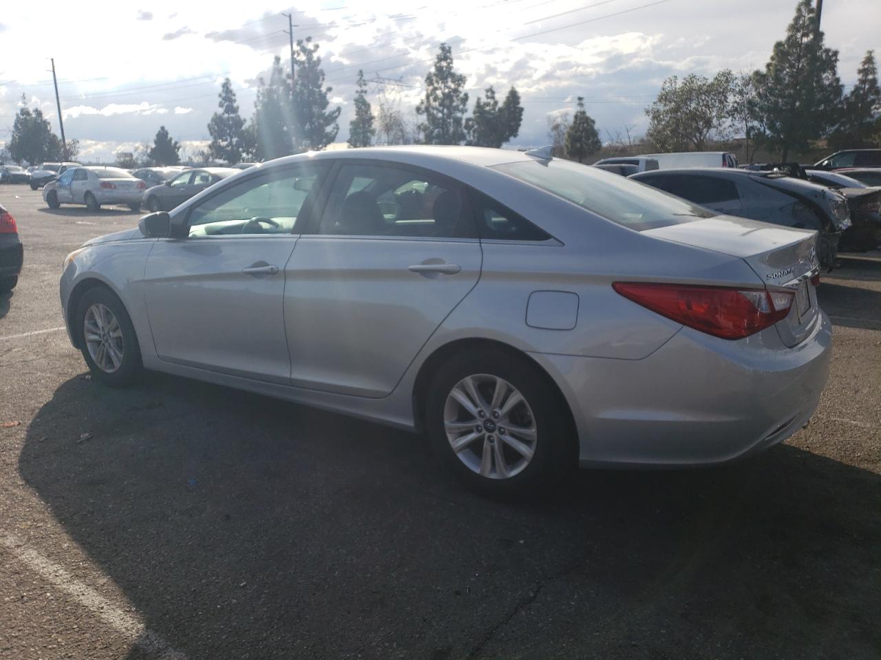 Изображение 2 2012 HYUNDAI SONATA GLS 2012 с VIN 5NPEB4ACXCH410232