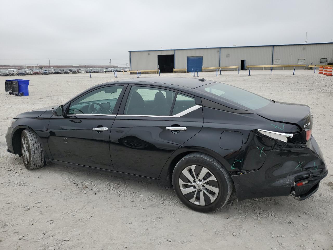 Image 2 of 2019 NISSAN ALTIMA S 2019 with VIN 1N4BL4BV3KC136680