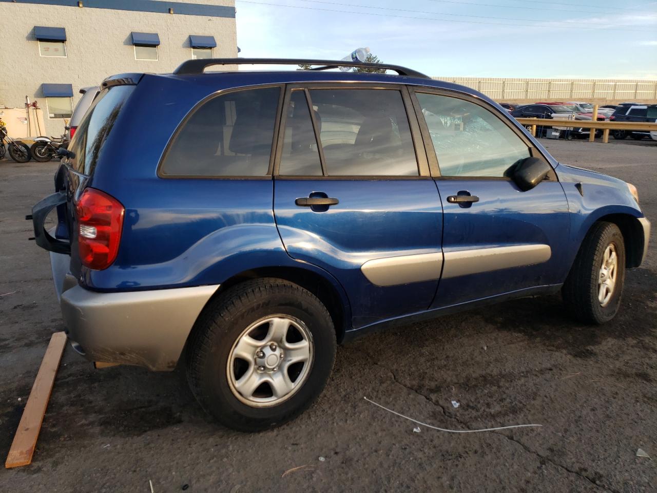 Obraz 3 z 2004 TOYOTA RAV4  2004 z VIN JTEGD20V740019463
