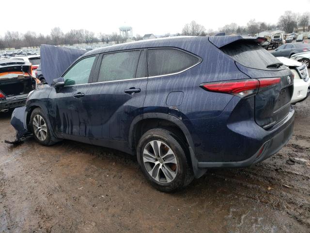 Image 2 of 2021 TOYOTA HIGHLANDER XLE 2021 with VIN 5TDGZRBH0MS105202
