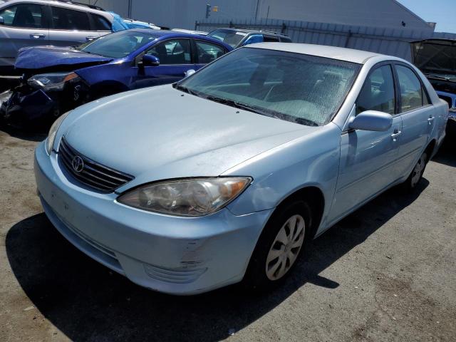Image 1 of 2005 TOYOTA CAMRY LE 2005 with VIN 4T1BE32K75U528897