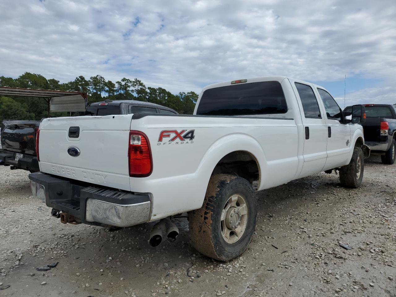 Image 3 of Ford F350 Super Duty 2012 with VIN 1FT8W3BT2CEC38188