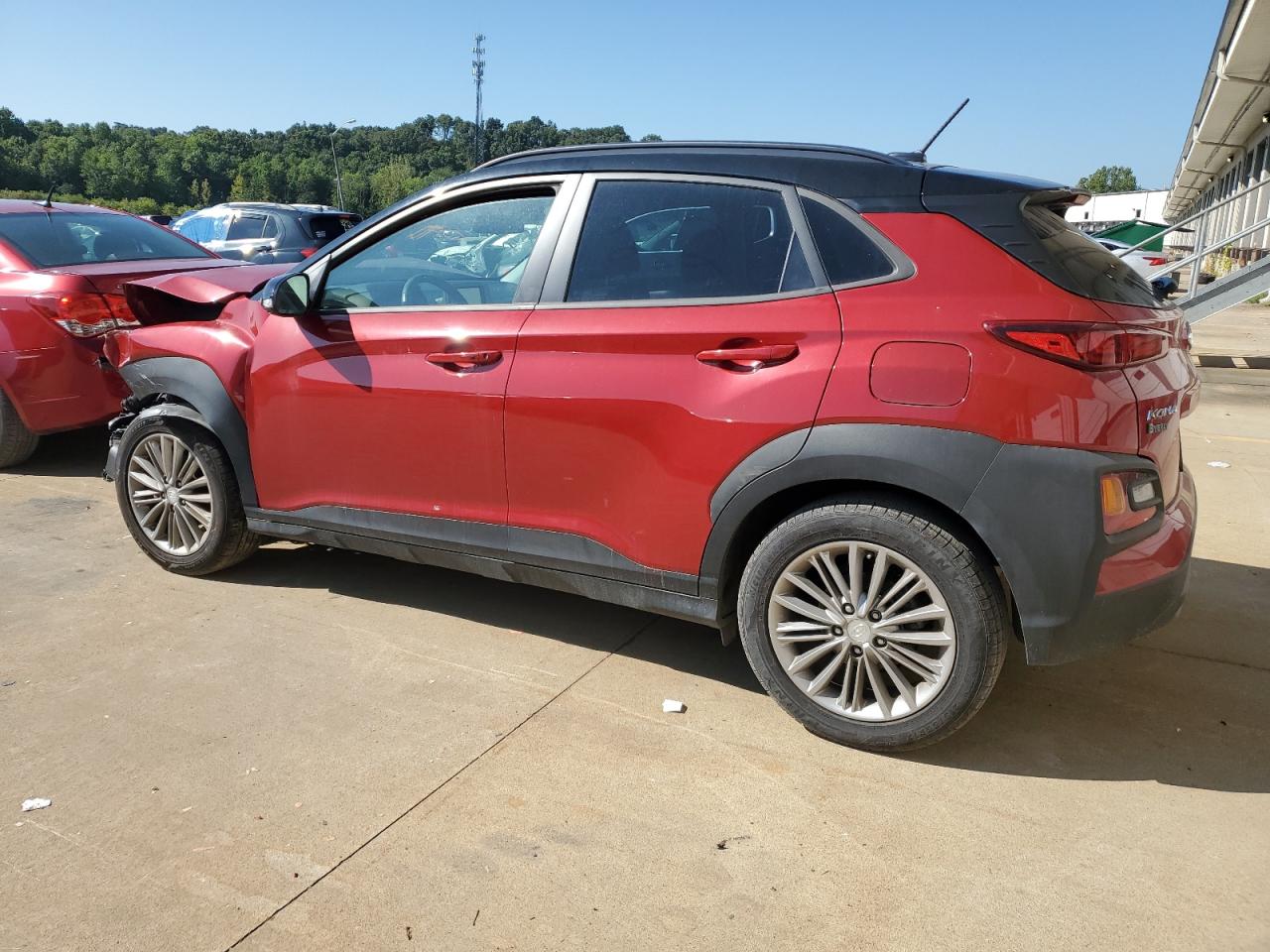 Изображение 2 2018 HYUNDAI KONA SEL 2018 с VIN KM8K22AAXJU139449