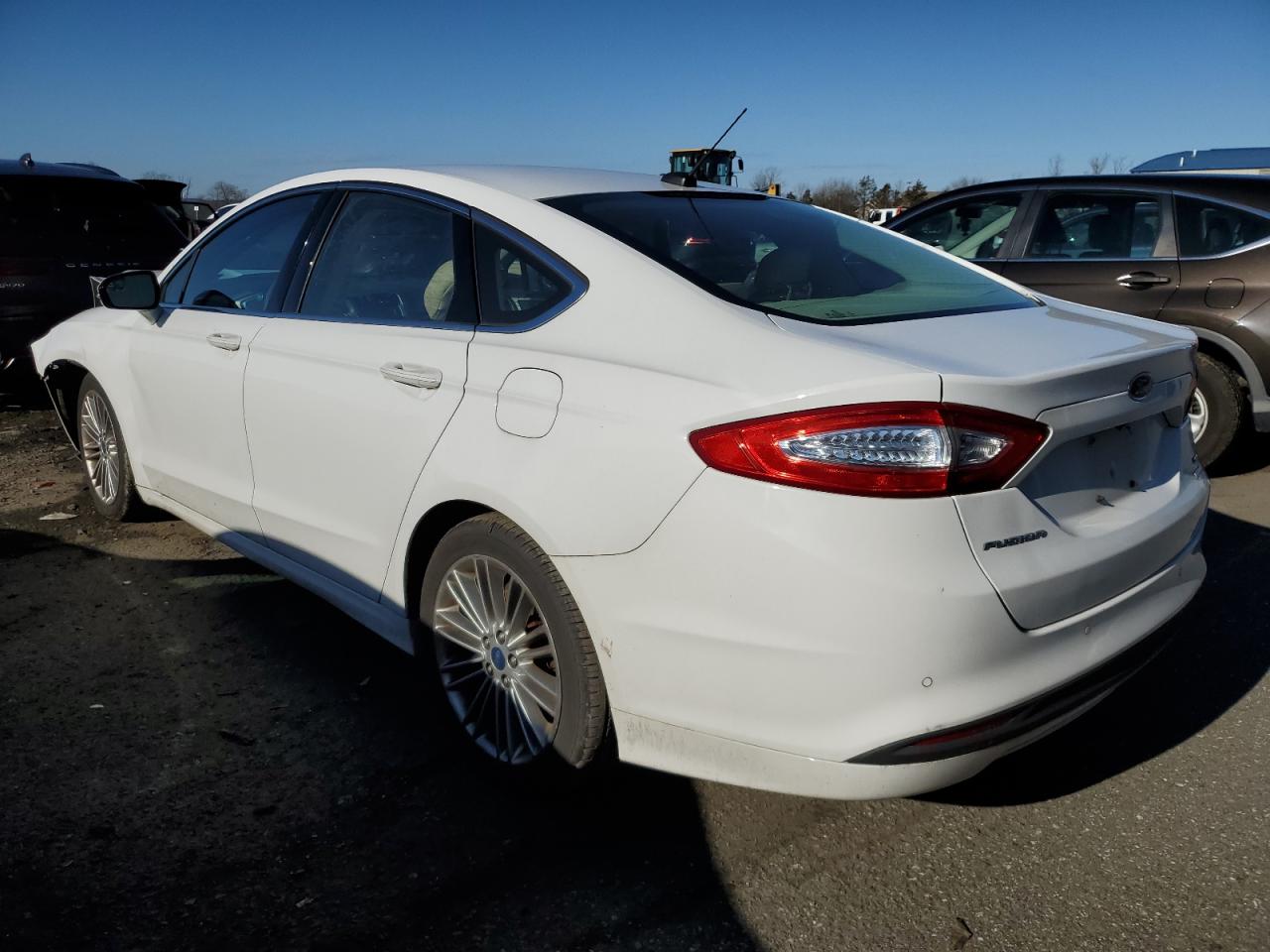 Изображение 2 2014 FORD FUSION SE 2014 с VIN 3FA6P0HD9ER117456