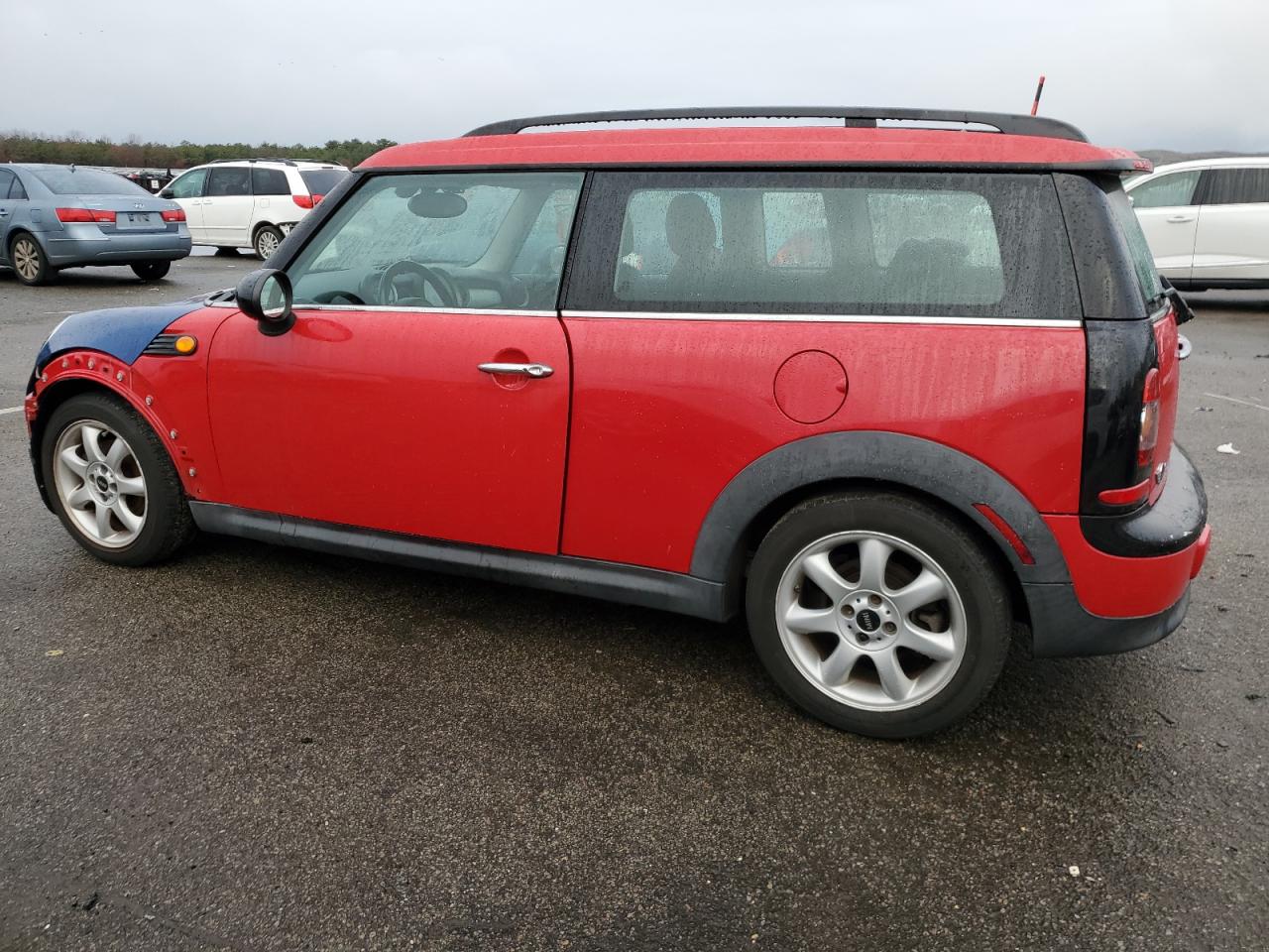 Obraz 2 z 2009 MINI COOPER CLUBMAN 2009 z VIN WMWML33579TP97566