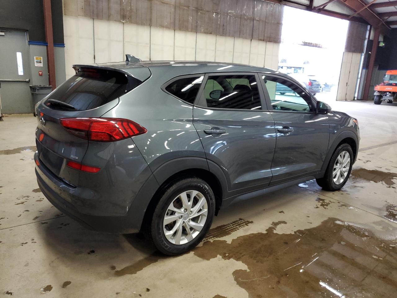 Изображение 3 2019 HYUNDAI TUCSON SE 2019 с VIN KM8J2CA40KU846718