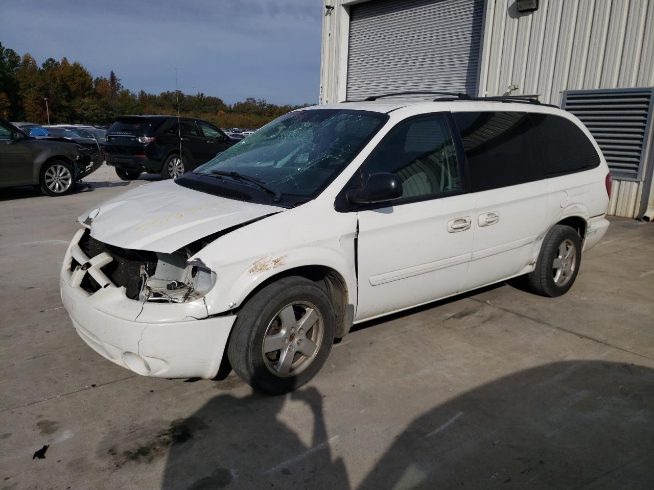 Image 1 of 2007 DODGE GRAND CARAVAN SXT 2007 with VIN 2D4GP44LX7R118405