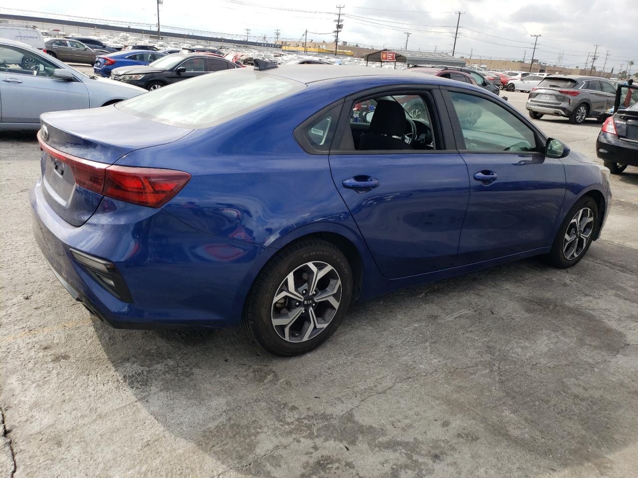 Obraz 3 z 2020 KIA FORTE FE 2020 z VIN 3KPF24AD6LE230747
