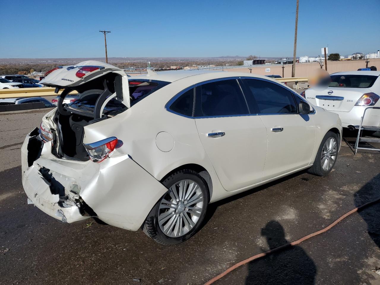 Obraz 3 z 2014 BUICK VERANO  2014 z VIN 1G4PP5SK9E4165059