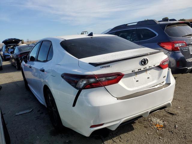 Image 2 of 2022 TOYOTA CAMRY SE 2022 with VIN 4T1G11AK8NU043837
