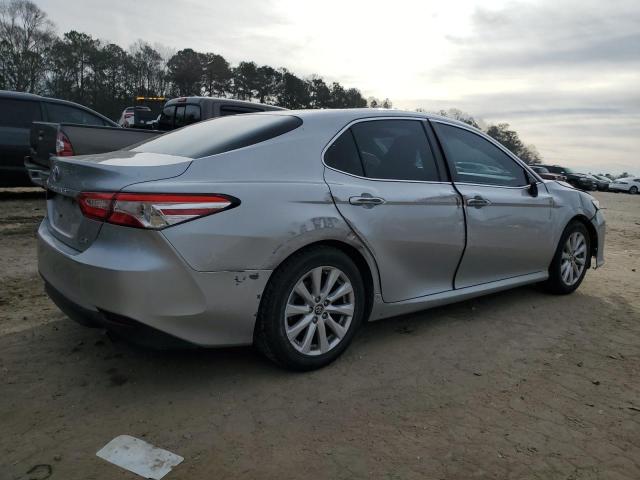 Obraz 3 z 2018 TOYOTA CAMRY L 2018 z VIN 4T1B11HK5JU633407