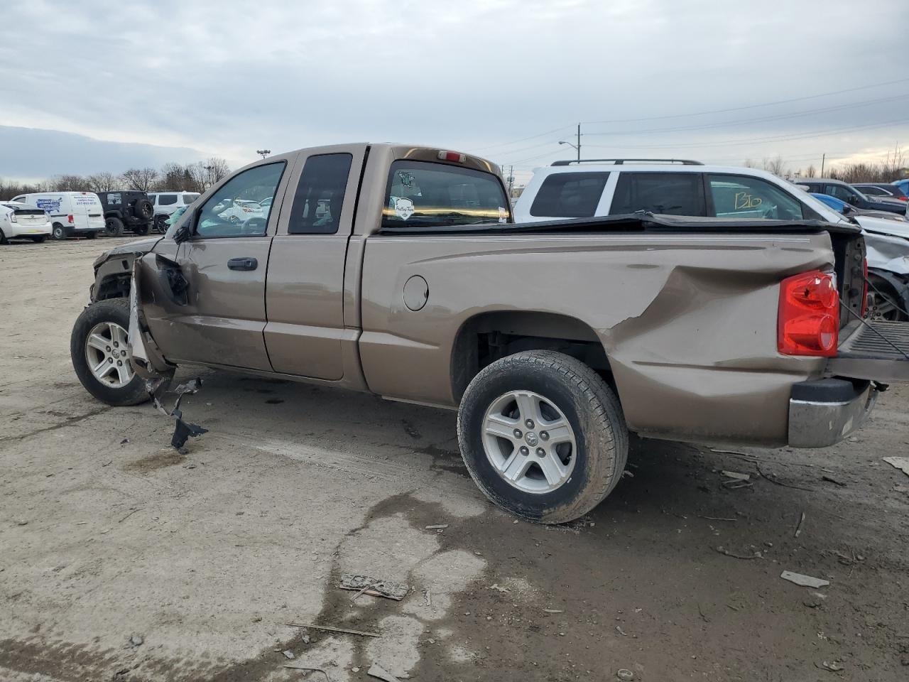 Изображение 2 2010 DODGE DAKOTA SXT 2010 с VIN 1D7CW3BK0AS148074