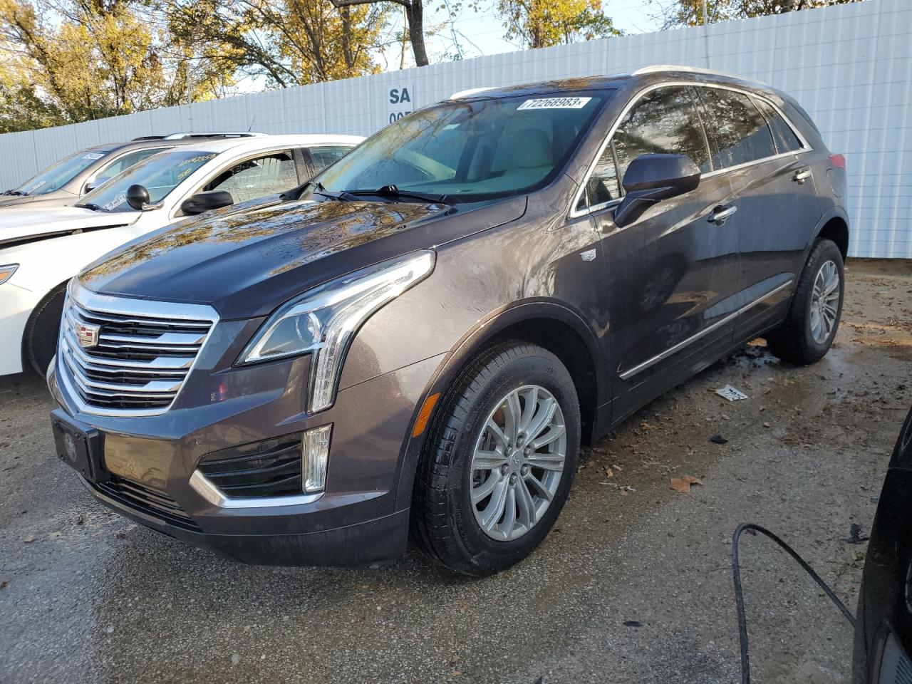 Image 1 of 2019 CADILLAC XT5 LUXURY 2019 with VIN 1GYKNDRS6KZ147440