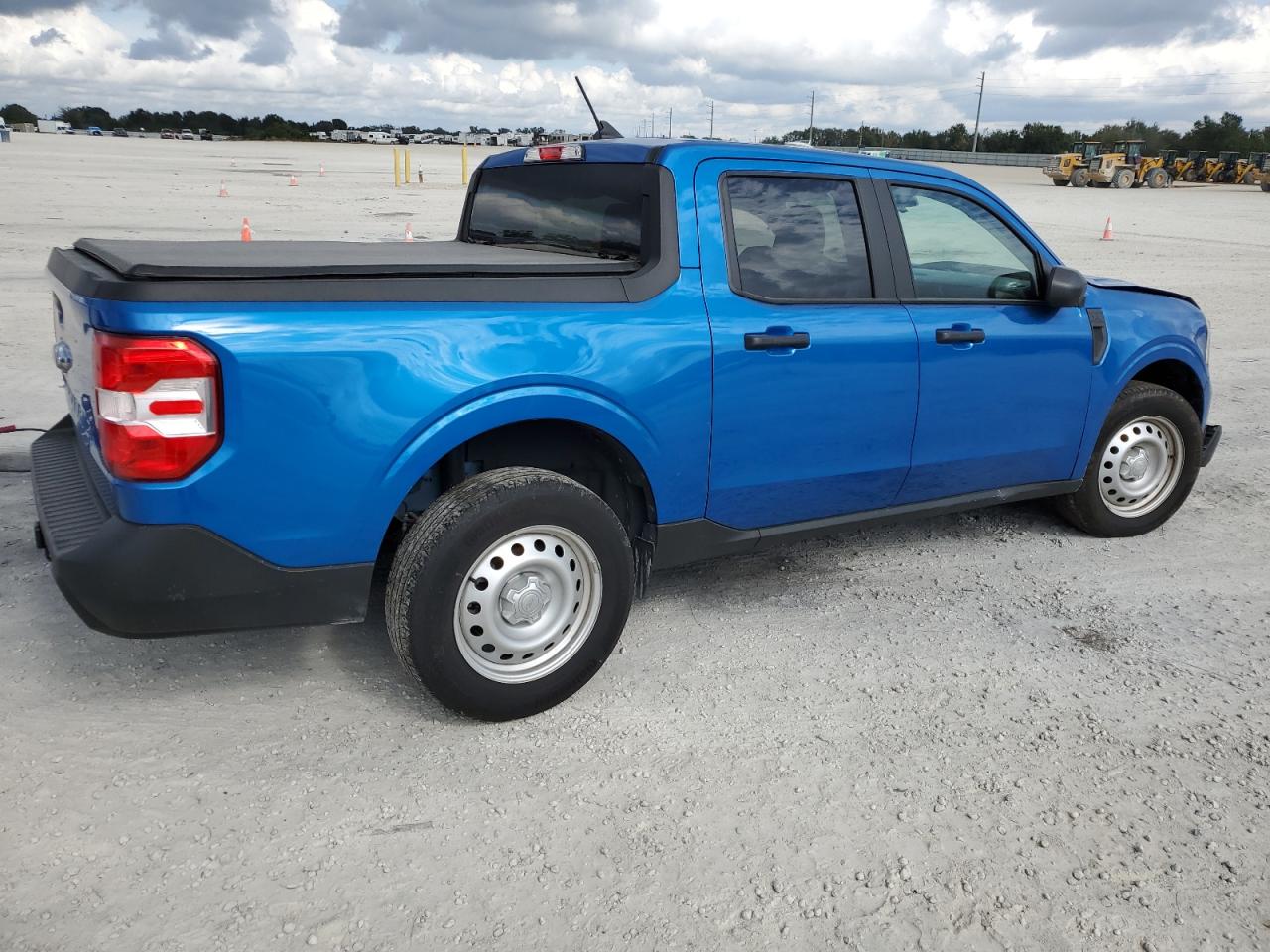 Изображение 3 2022 FORD MAVERICK XL 2022 с VIN 3FTTW8E96NRA43721