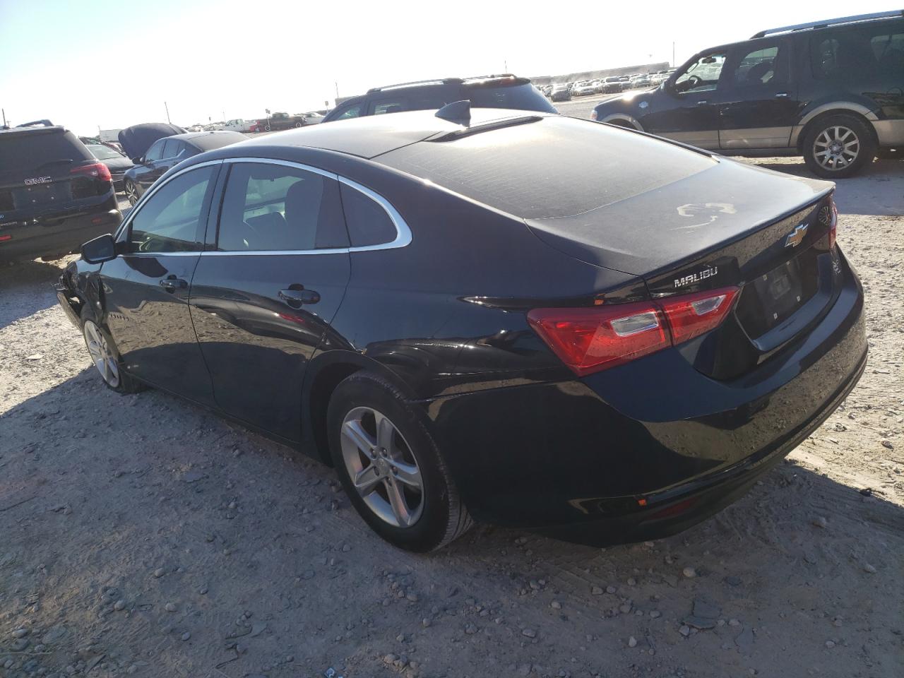 Изображение 2 2019 CHEVROLET MALIBU LS 2019 с VIN 1G1ZB5ST2KF187966