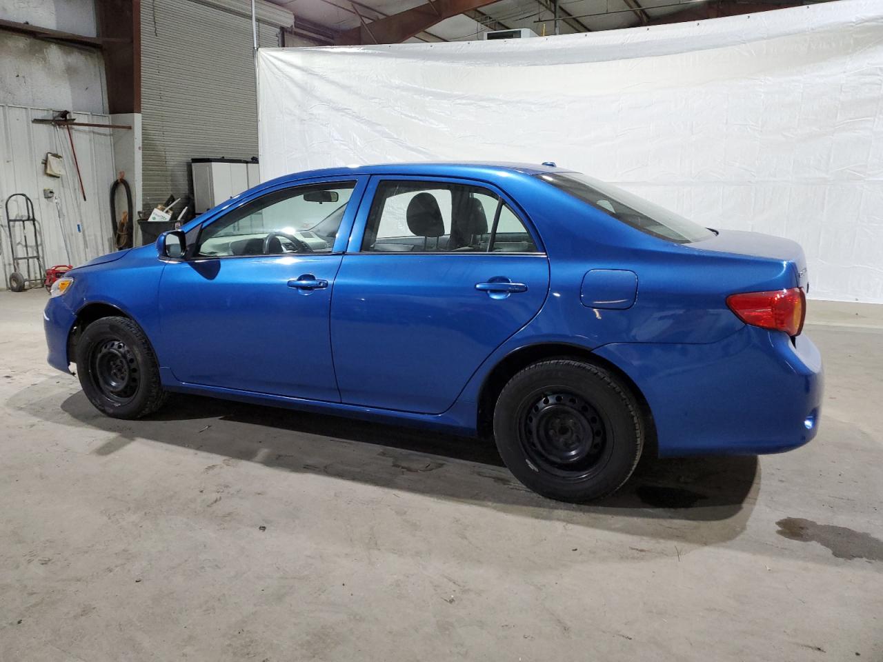 Изображение 2 2009 TOYOTA COROLLA BASE 2009 с VIN JTDBL40E39J050904