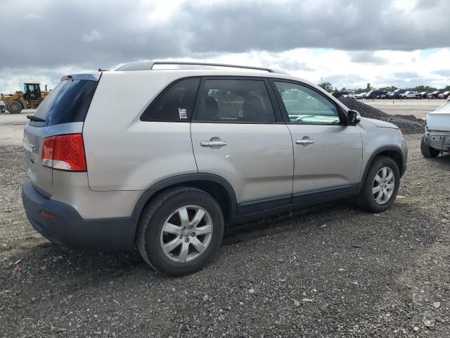 Obraz 3 z 2013 KIA SORENTO LX 2013 z VIN 5XYKT3A6XDG315344