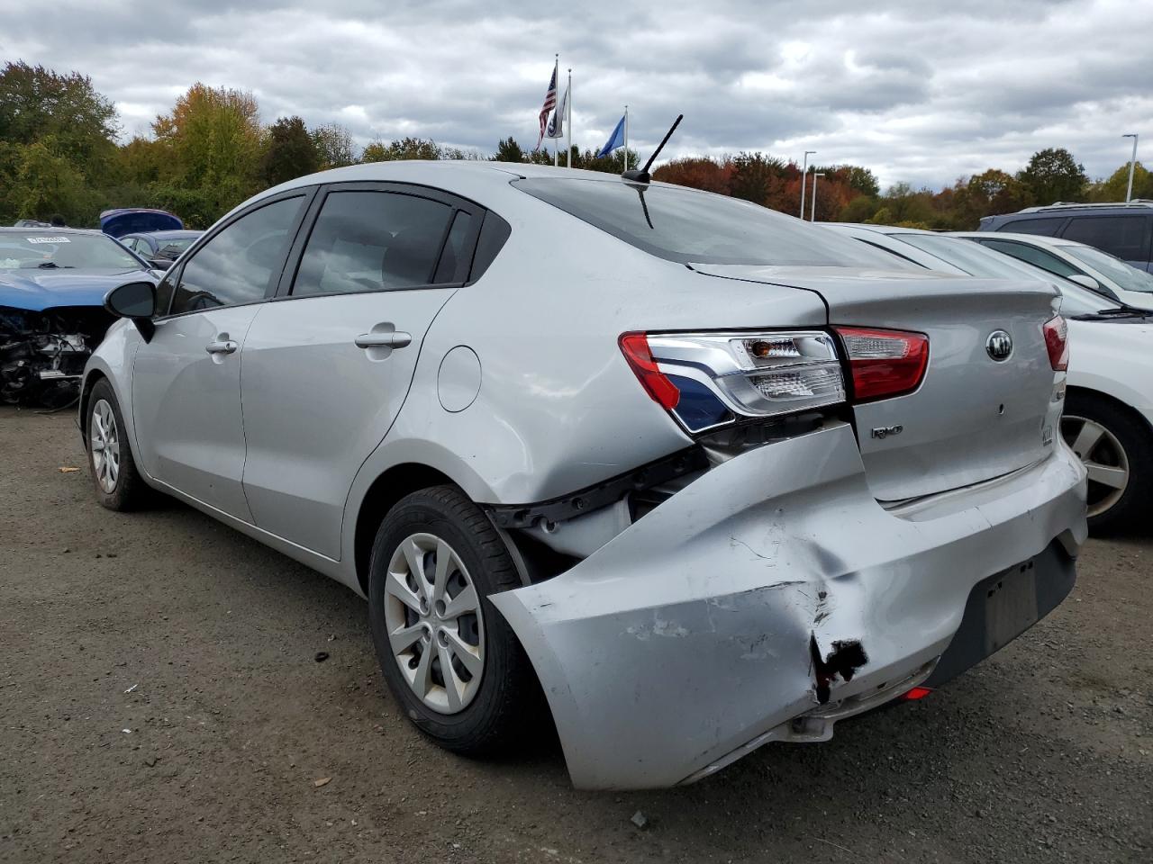 Image 2 of 2016 KIA RIO LX 2016 with VIN KNADM4A37G6688105