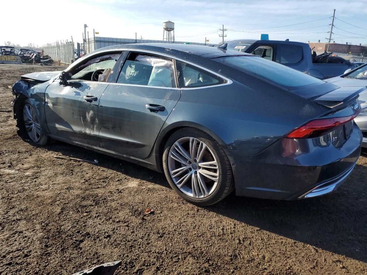 Image 2 of 2019 AUDI A7 PREMIUM PLUS 2019 with VIN WAUR2AF24KN048880