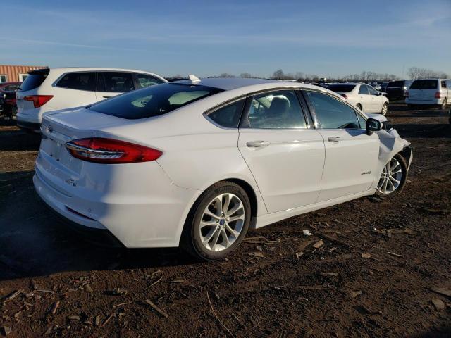 Image 3 of 2019 FORD FUSION SE 2019 with VIN 3FA6P0LU1KR182918