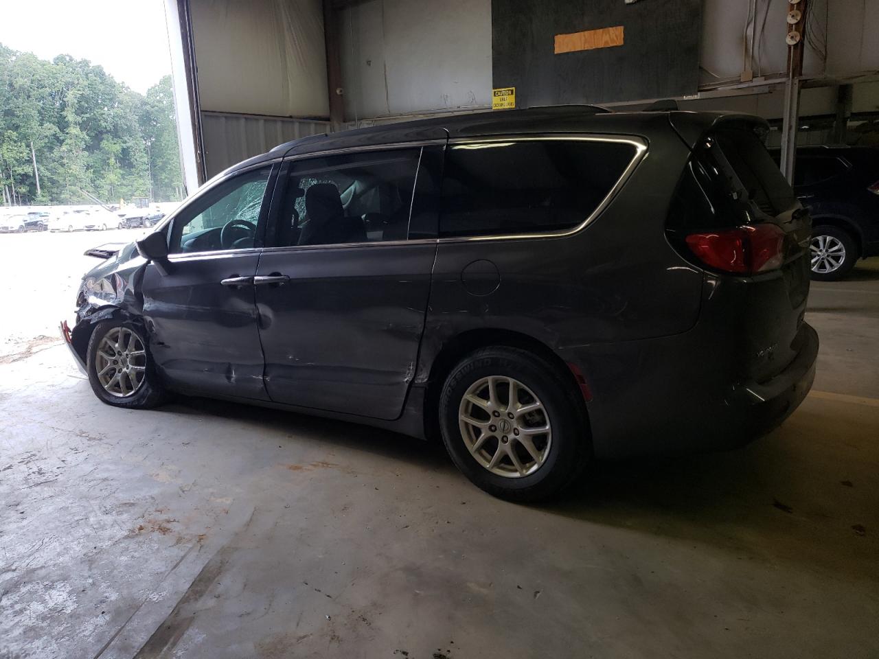 Image 2 of 2021 CHRYSLER VOYAGER LXI 2021 with VIN 2C4RC1DG4MR543469