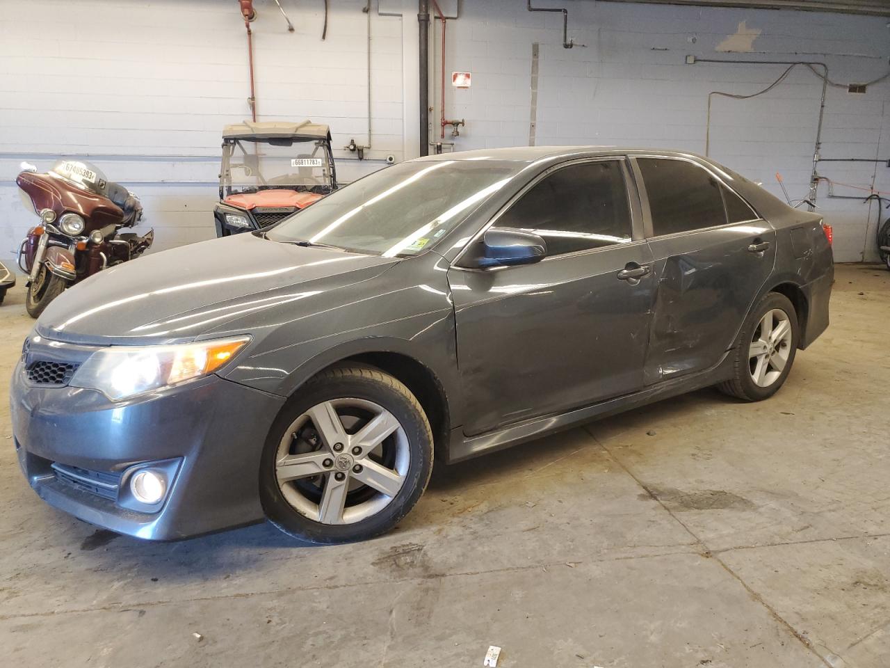 Image 1 of 2012 TOYOTA CAMRY BASE 2012 with VIN 4T1BF1FK5CU055574