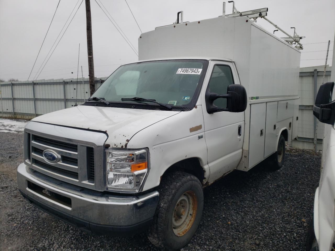 Image 1 of 2013 FORD ECONOLINE E350 SUPER DUTY CUTAWAY VAN 2013 with VIN 1FDWE3FL6DDB05960