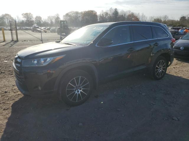 Изображение 1 2018 TOYOTA HIGHLANDER SE 2018 с VIN 5TDJZRFH7JS530105