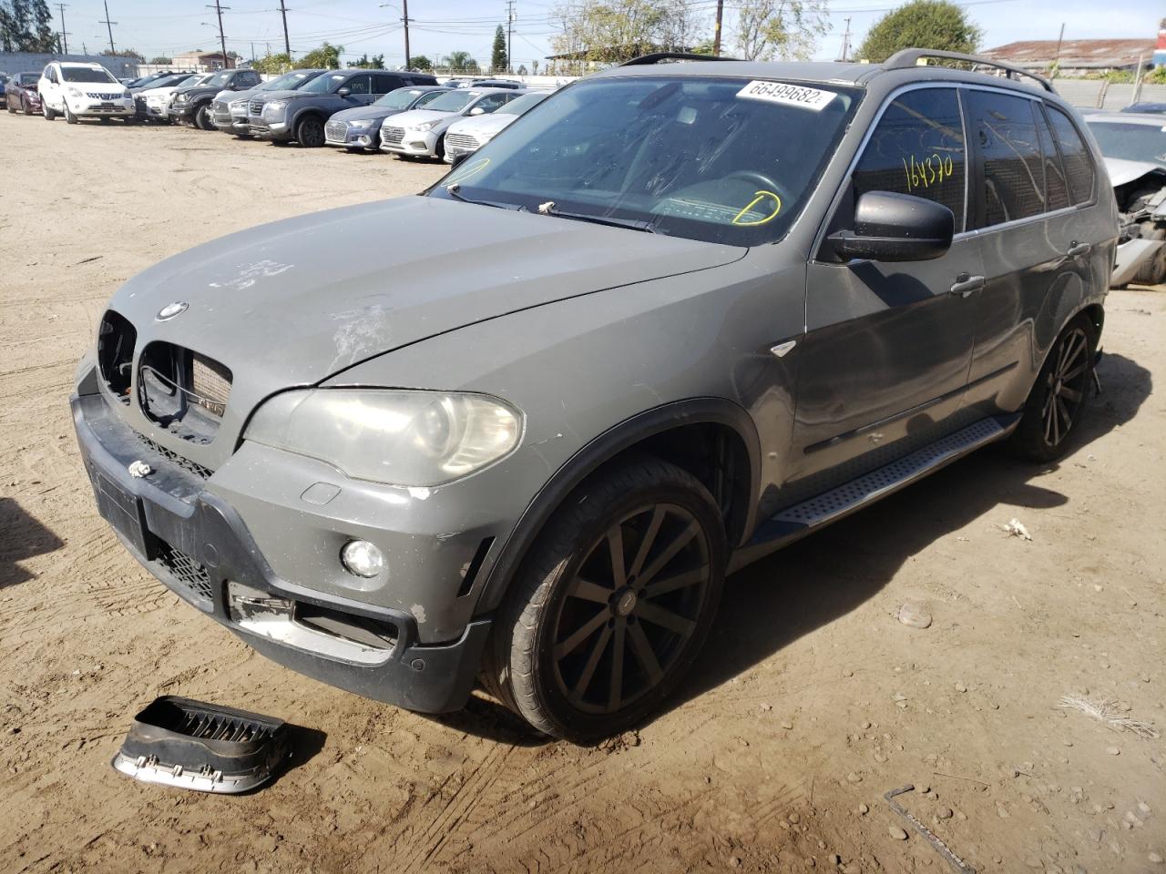 Obraz 2 z 2008 BMW X5 4.8I 2008 z VIN 5UXFE83518L166473