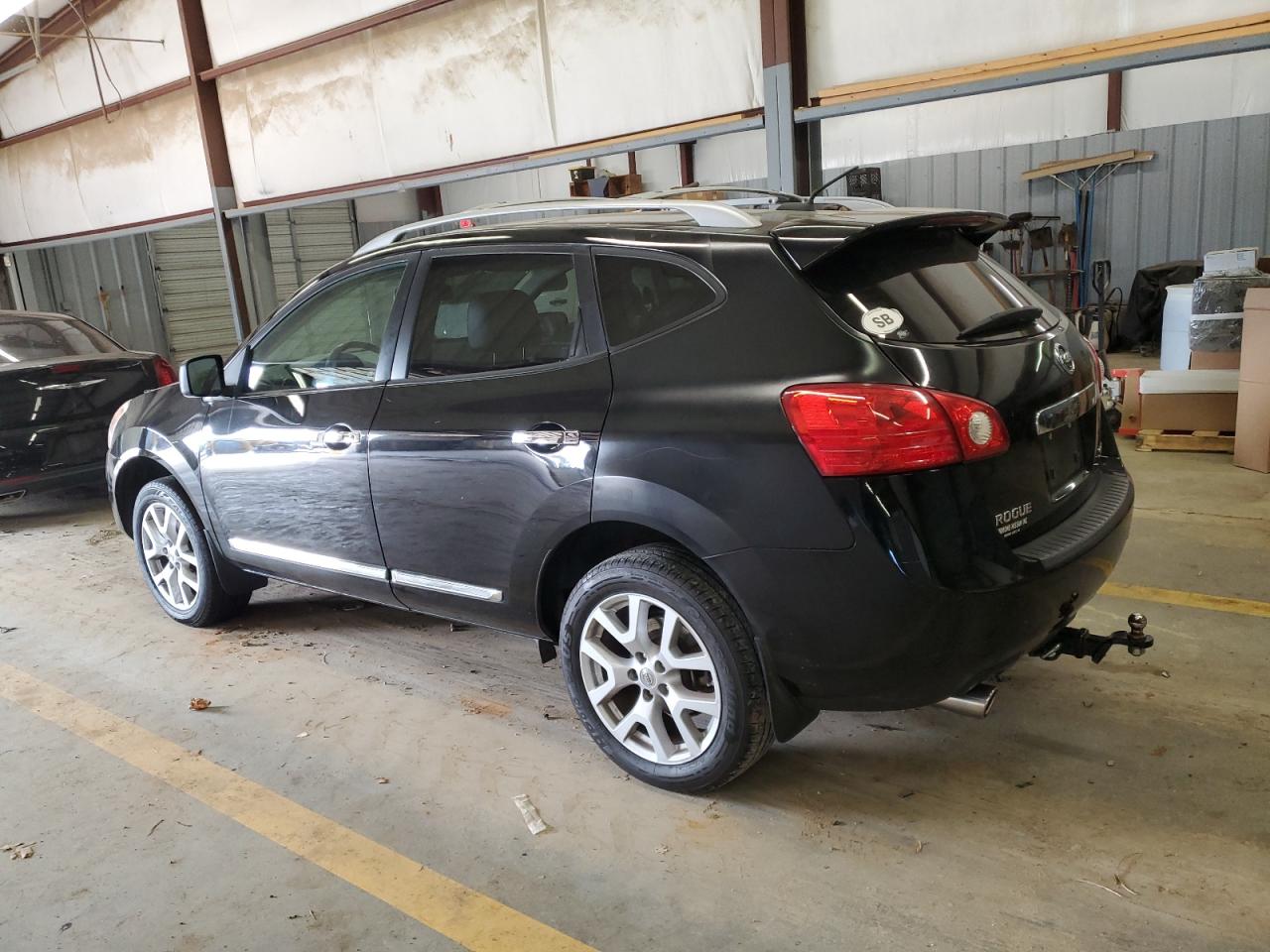 Image 2 of 2012 NISSAN ROGUE S 2012 with VIN JN8AS5MV5CW364535