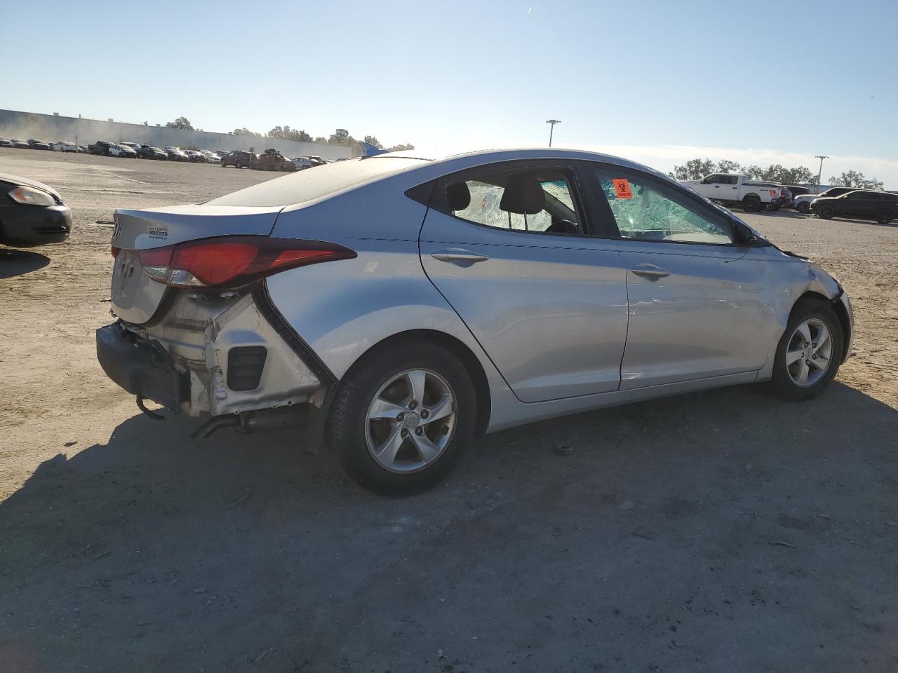 Изображение 3 2015 HYUNDAI ELANTRA SE 2015 с VIN KMHDH4AE5FU452387