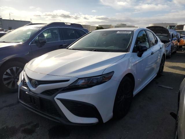 Image 1 of 2022 TOYOTA CAMRY SE 2022 with VIN 4T1G11AK8NU043837